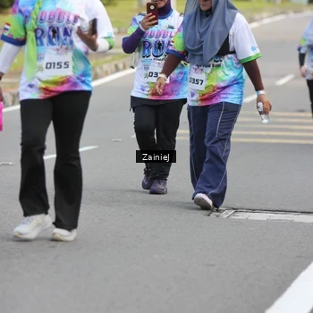 Runner Photo 8423444
