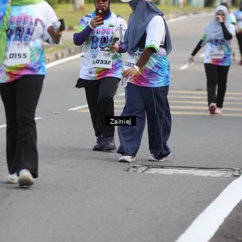 Runner Photo 8423457