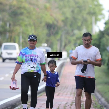 Runner Photo 8423631