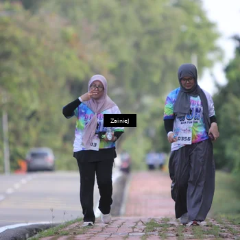 Runner Photo 8423698