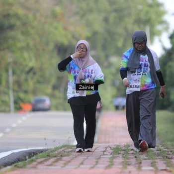Runner Photo 8423710