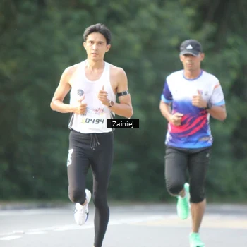 Runner Photo 8423786
