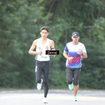 Runner Photo 8423792