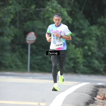 Runner Photo 8423801