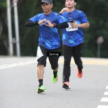 Runner Photo 8423808