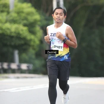 Runner Photo 8423810