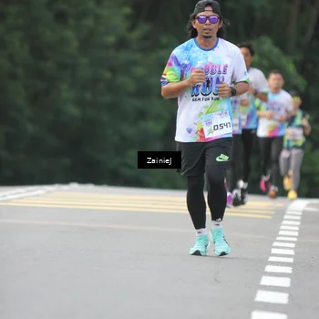 Runner Photo 8423867