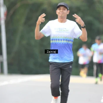 Runner Photo 8423891