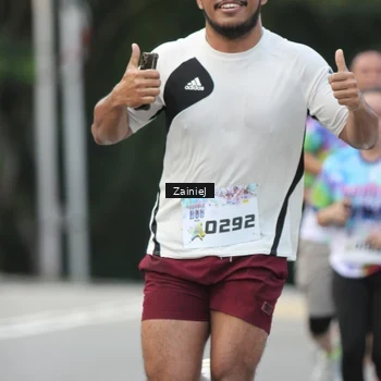 Runner Photo 8423911
