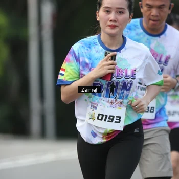 Runner Photo 8423924