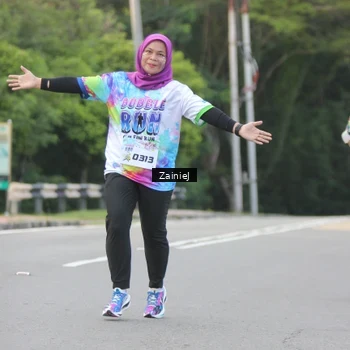 Runner Photo 8423949