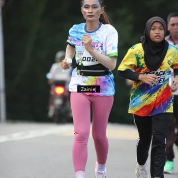 Runner Photo 8423974