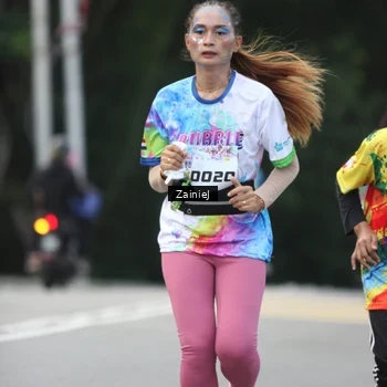 Runner Photo 8423975