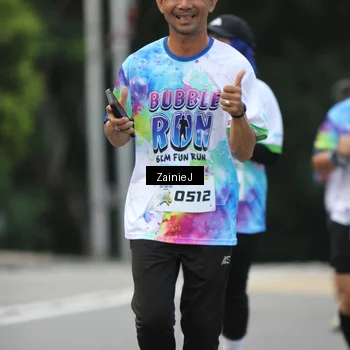 Runner Photo 8424009