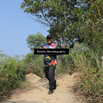 Runner Photo 8424105