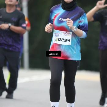 Runner Photo 8424273