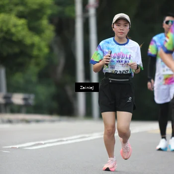 Runner Photo 8424284