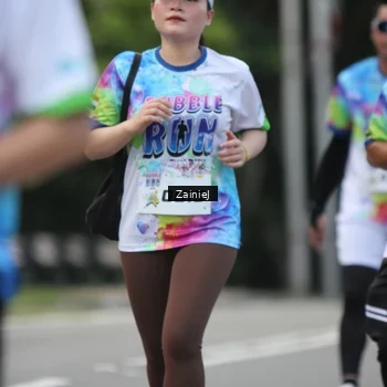 Runner Photo 8424311