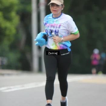 Runner Photo 8424344