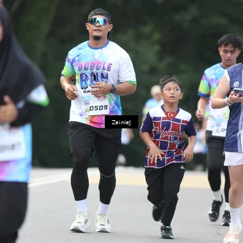 Runner Photo 8424383