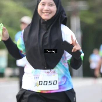 Runner Photo 8424410