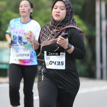 Runner Photo 8424429