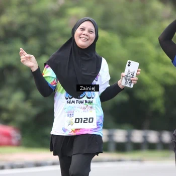 Runner Photo 8424437