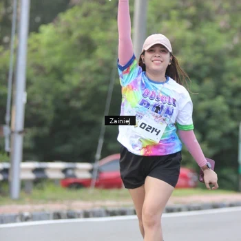 Runner Photo 8424445
