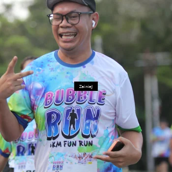 Runner Photo 8424503