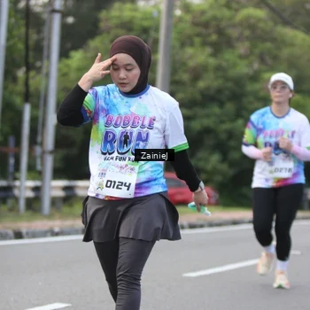 Runner Photo 8424520