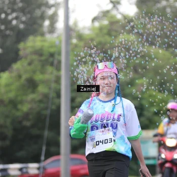 Runner Photo 8424561