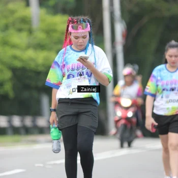 Runner Photo 8424567