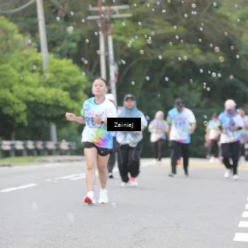 Runner Photo 8424572