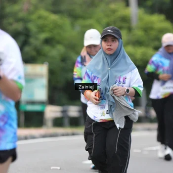 Runner Photo 8424597