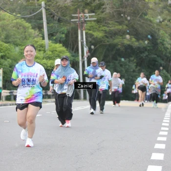 Runner Photo 8424600