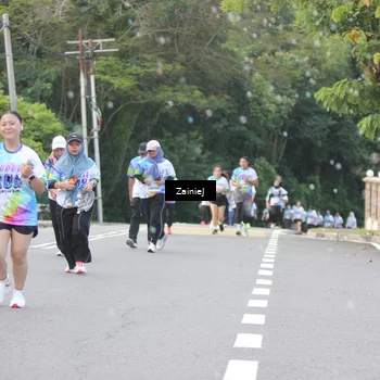 Runner Photo 8424621