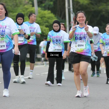 Runner Photo 8424643