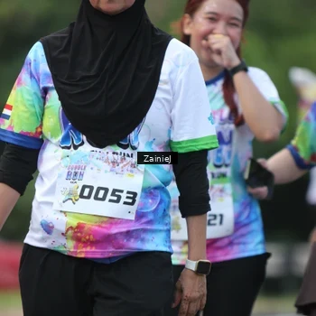 Runner Photo 8424656