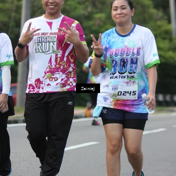 Runner Photo 8424683