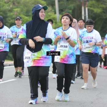 Runner Photo 8424696