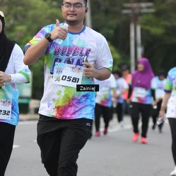 Runner Photo 8424699