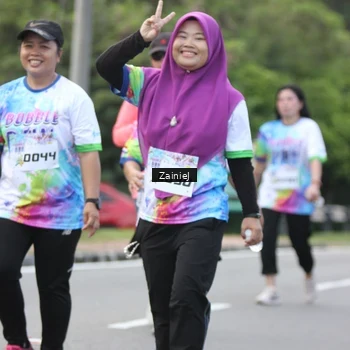 Runner Photo 8424707
