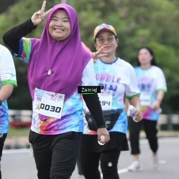 Runner Photo 8424710