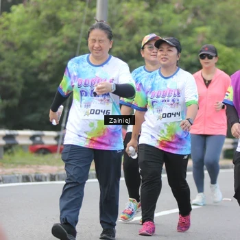 Runner Photo 8424712