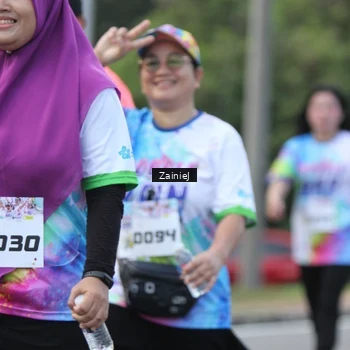 Runner Photo 8424716