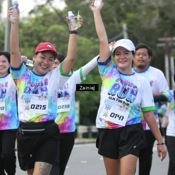 Runner Photo 8424721