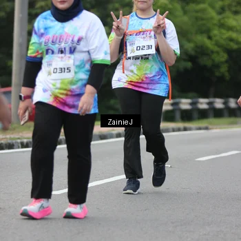 Runner Photo 8424737