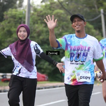 Runner Photo 8424739