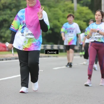 Runner Photo 8424744