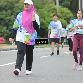 Runner Photo 8424746